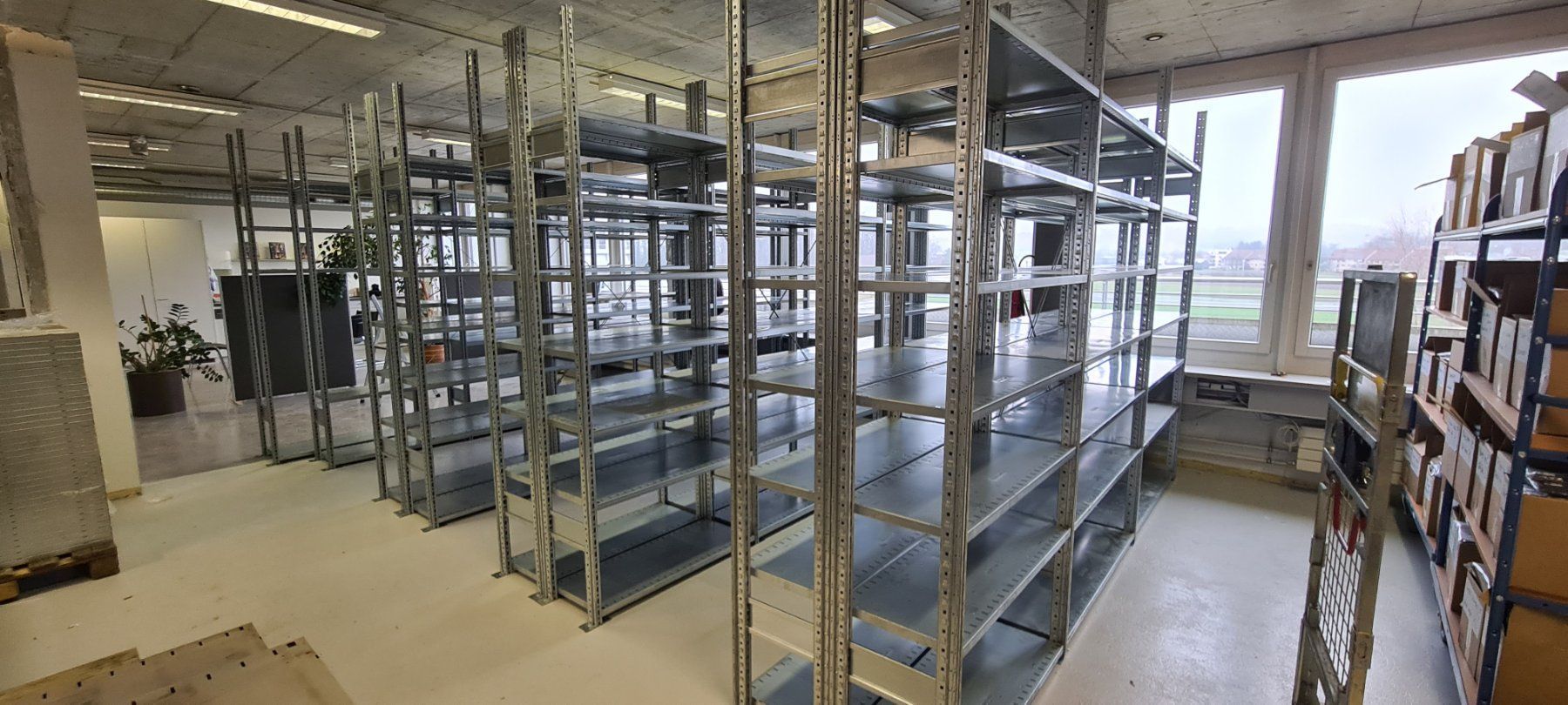 Scaffali: SSI Schäfer Tablarregal / Fachbodenregal – Usato da Bazenheid venduto da DonAleks91 3