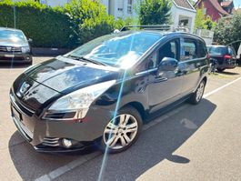 PEUGEOT 5008 1.6i Turbo/Frische Service/Eingelöst/Gültig MFK