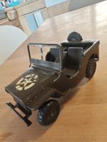 Triang Militär Blechauto in gutem Zustand (made in England)