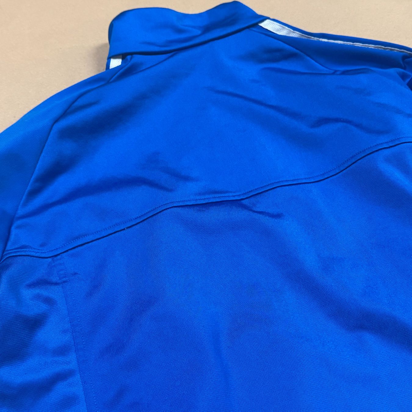 Adidas Giacche: Adidas training vintage blue track jacket 90s trainings jack – Usato da St. Gallen venduto da sourced_limited 4
