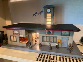 Modelleisenbahn Bahnhof mit Beleuchtung, Spur I/0