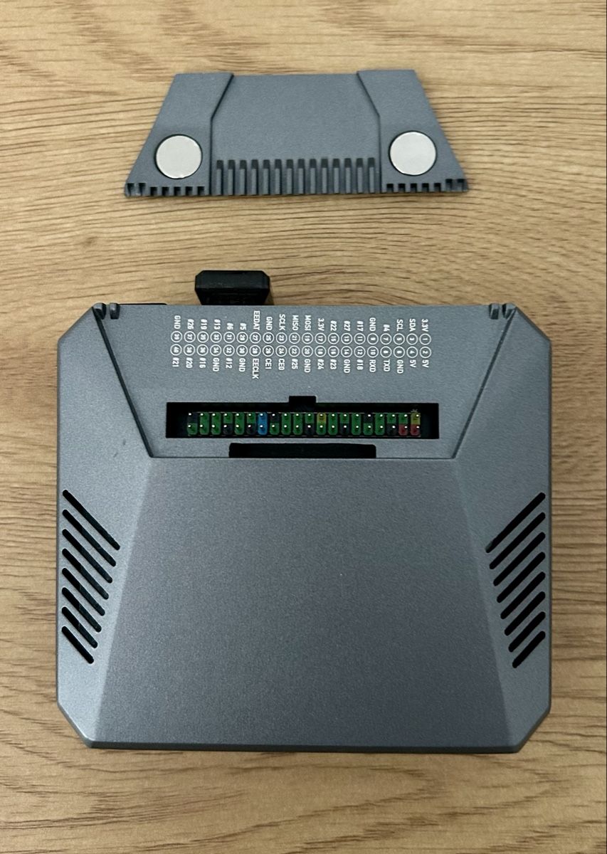 Raspberry Pi PC: Raspberry Pi 4, 4GB RAM, Argon One m.2, 500 GB SSD 860 EVO – Usato da Zürich venduto da OhneFrust 1