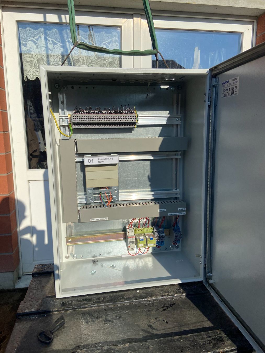Alimentation électrique: Elektrosteuerkasten – D'occasion à Uetendorf par trabit
