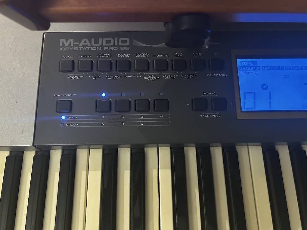 Musikinstrumente: Masterkeyboard Pro 88 M-Audio Keystation  – Gebraucht aus Cadro von Argosound 2