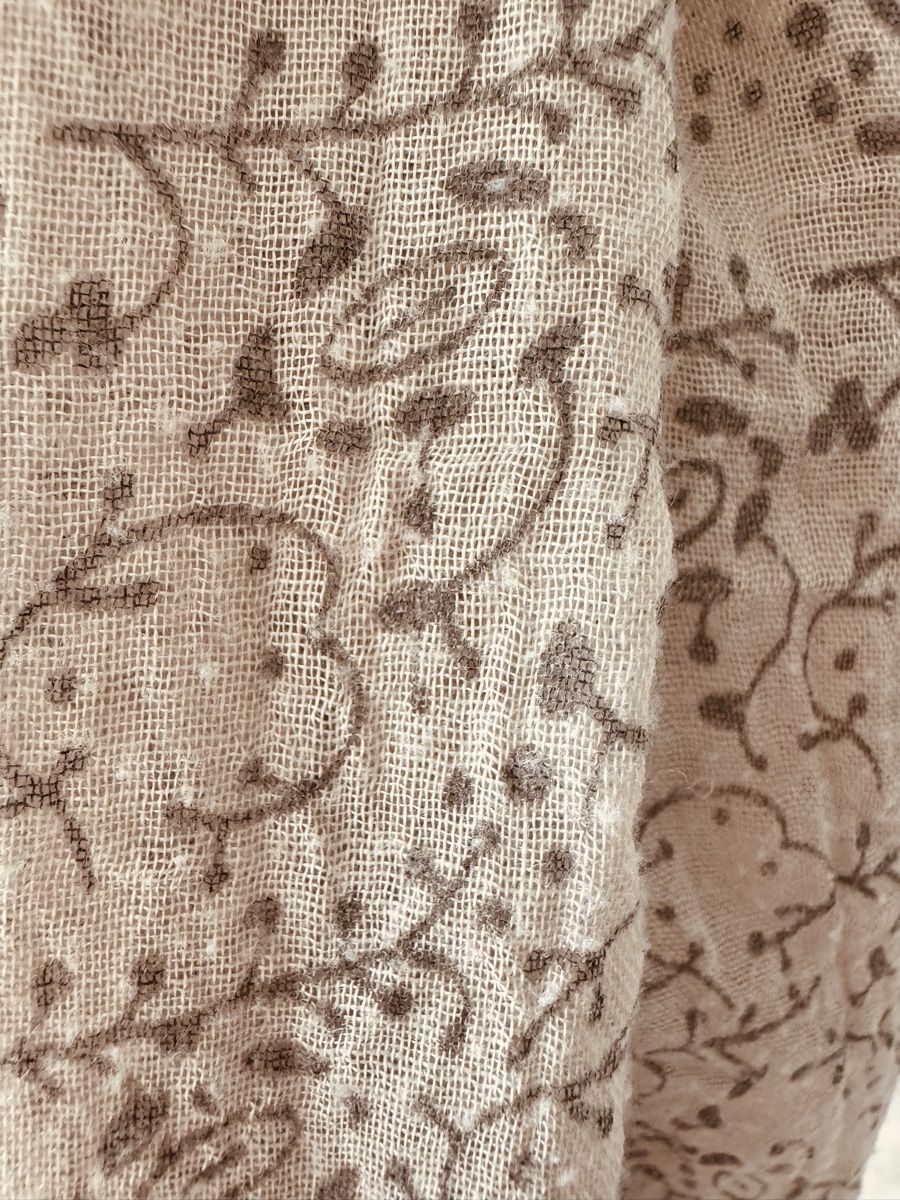Foulard & Sciarpe: Foulard 88cm• 76cm  / 100% Baumwolle  – Usato da Morschach venduto da jeanhenrifabre 2