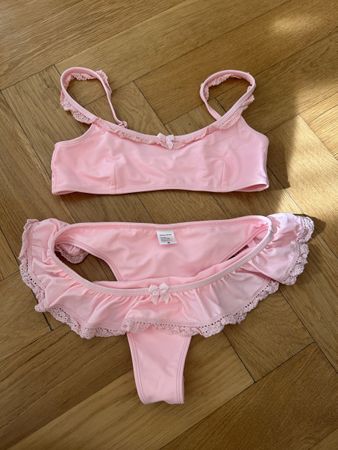 Bikini von strawberry milkmob hellrosa Grösse M neu