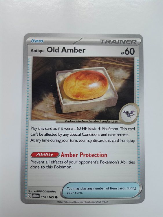 Antique Old Amber - Pokemon 151 Mew | Kaufen auf Ricardo