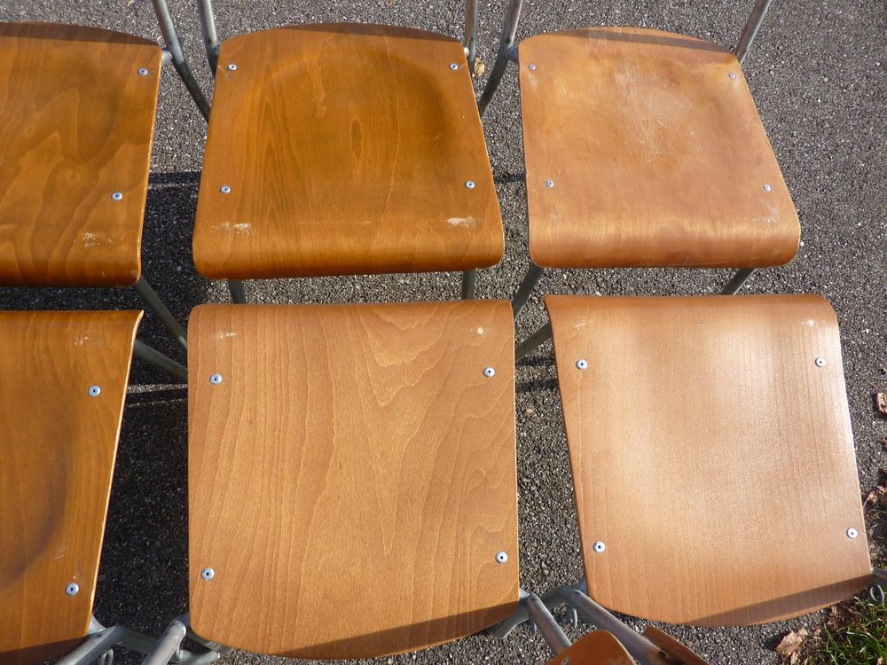 50 Stühle Holzstühle Stapelstühle Seminarstühle stapelbar 4
