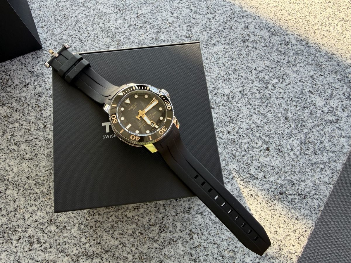 Tissot Orologi: Tissot Seastar 1000, 80 Powermatic, 46mm – Nuovo (secondo la descrizione) da Seedorf BE venduto da Q-OTTO8 1
