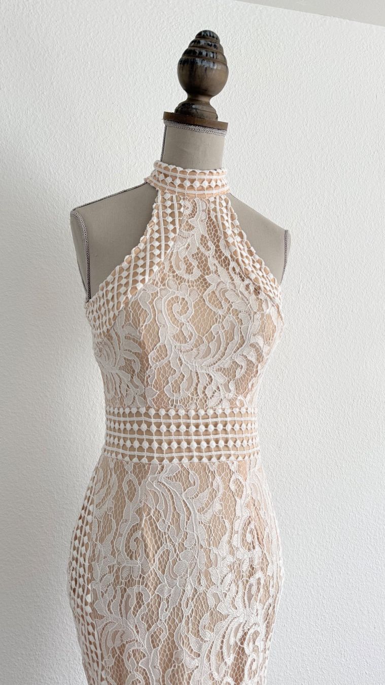 Vestiti: Robe, taille 34 – Usato da Delemont venduto da ann_ftj8 2