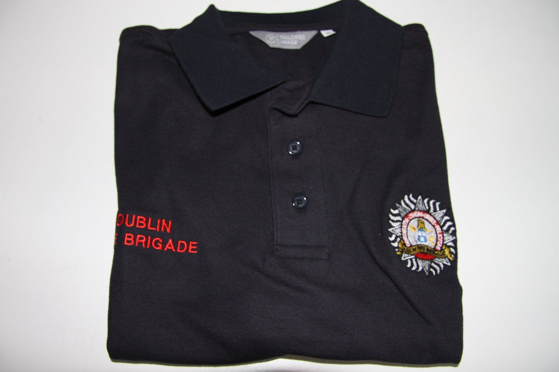 Magliette Polo: Polo-Shirt Dublin Fire Brigade – Nuovo (secondo la descrizione) da Baar venduto da ben_vrx8