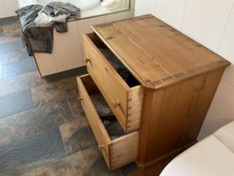 Kommode Kiefer Massivholz 2 Schubladen gebraucht