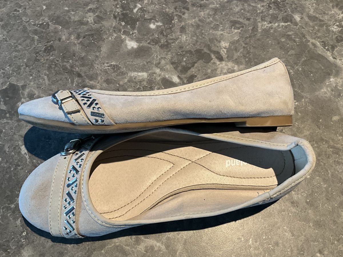 Scarpe per ragazze: Ballerinas wie neu Grösse 36 – Nuovo (secondo la descrizione) da Oberhof venduto da Hibrzel 1