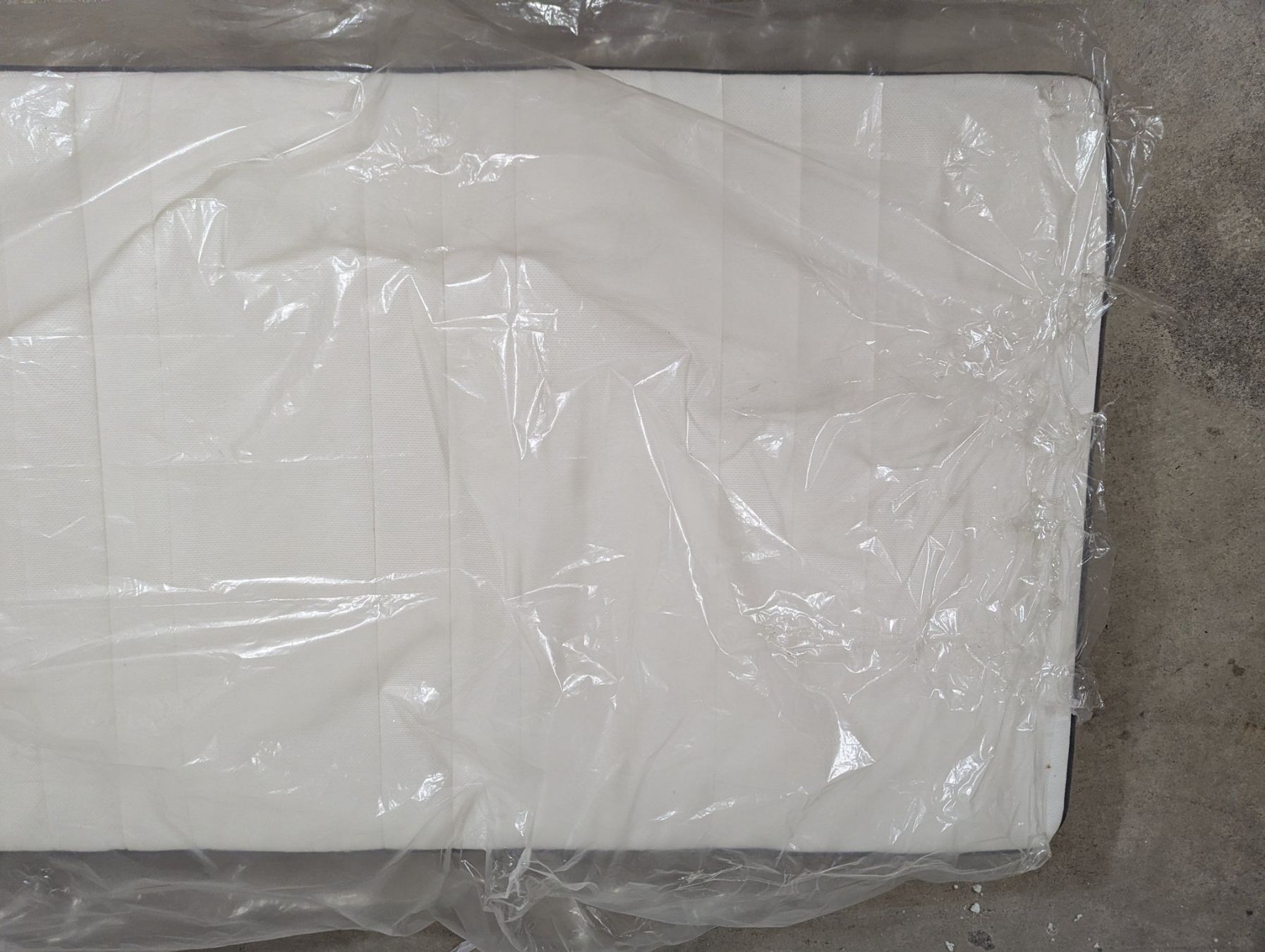 Ikea Materassi: Einzelbettmatratze / Single bed Size Matress – Usato da Zürich venduto da Spyros 4