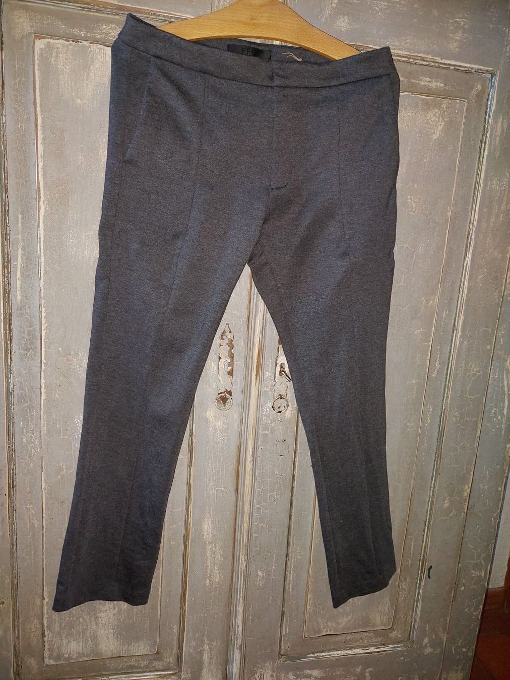 Pantaloni: FFC . Rayon Hose grau 36 – Nuovo (secondo la descrizione) da Besenbüren venduto da teluride89