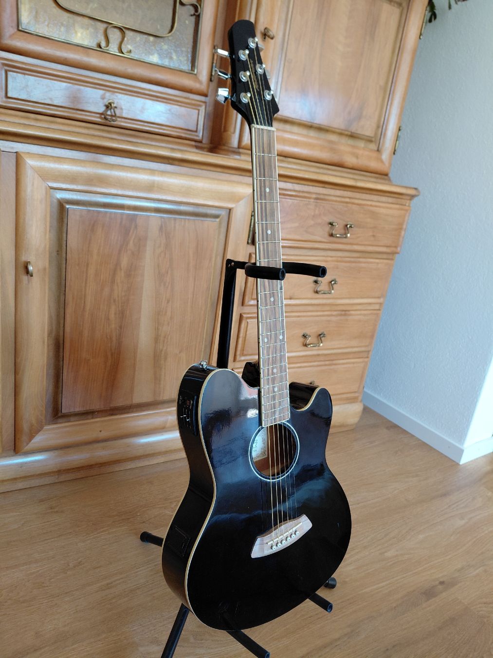 Ibanez Strumenti musicali: Ibanez Westerngitarre Rock! – Usato da St. Gallen venduto da rofsim