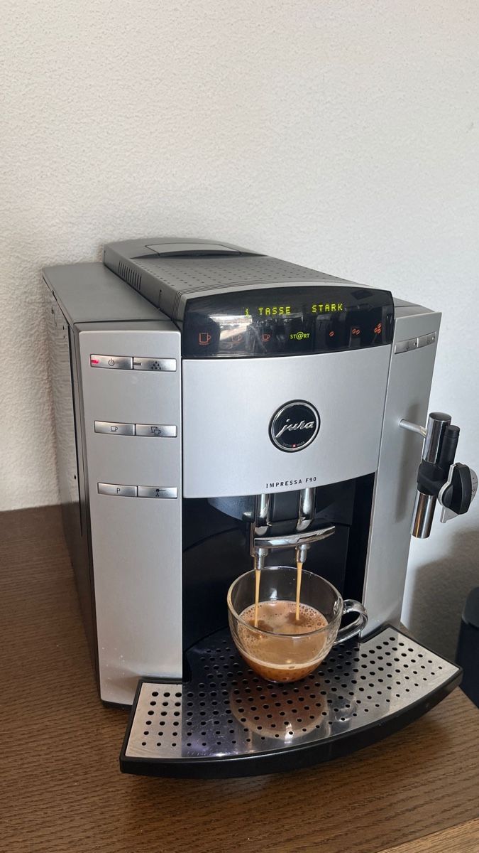Jura Macchine per caffè & Macchine per espresso: Jura F90 Kaffeemaschine – Usato da Root venduto da HHParts 1