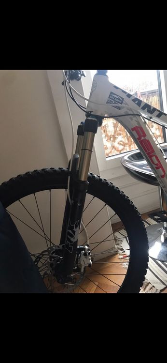 Giant Vélos: VTT tout suspendu de marque Giant Reign – D'occasion à Bettens par mariefranceperren 3