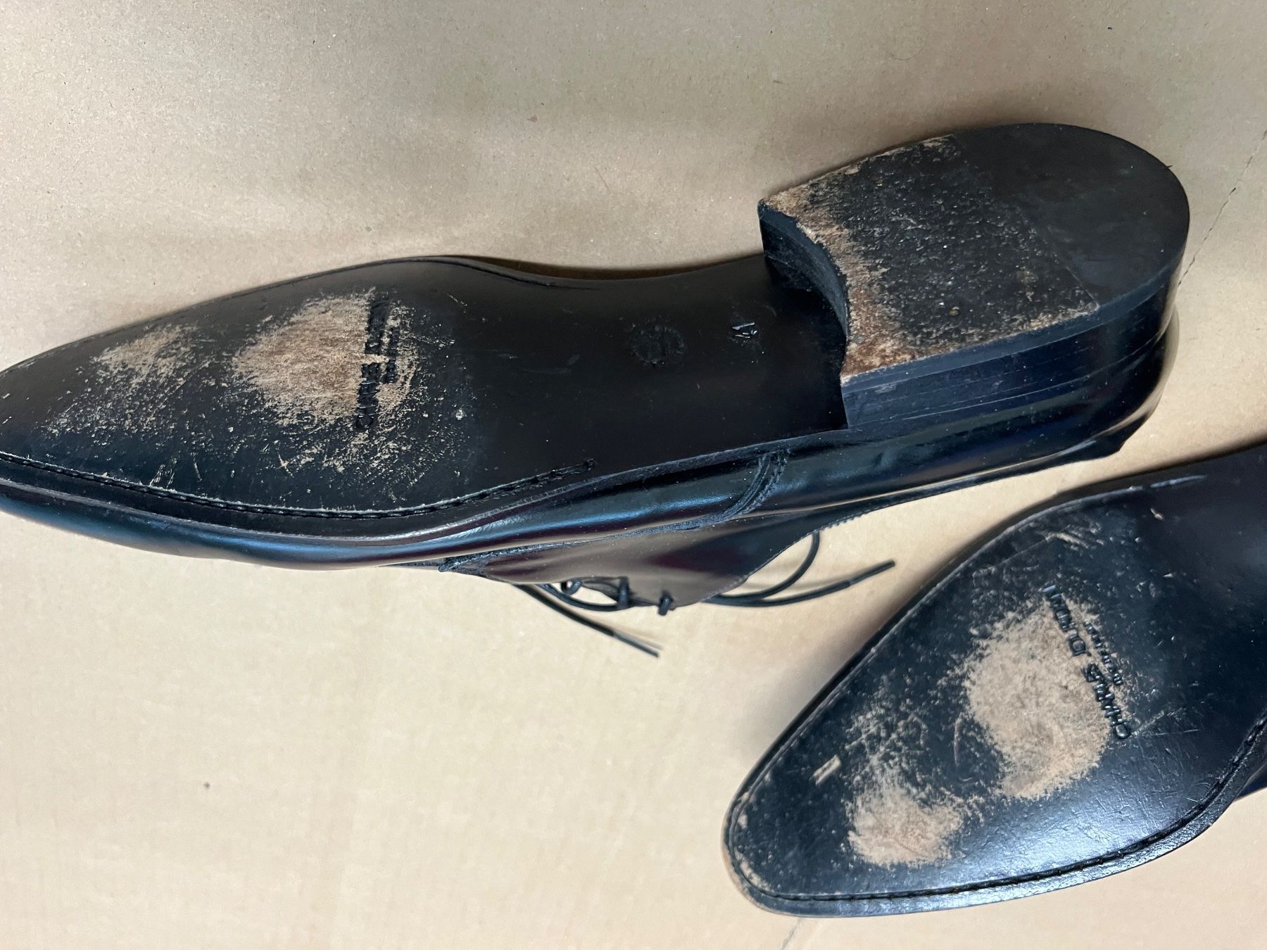 Scarpe da uomo: Paire de chaussures Charles Jourdan 41 – Usato da Basel venduto da La.Bonne.affaire 4