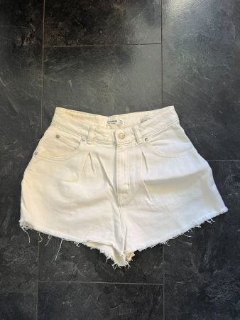 Pull & Bear Shorts, Size 34