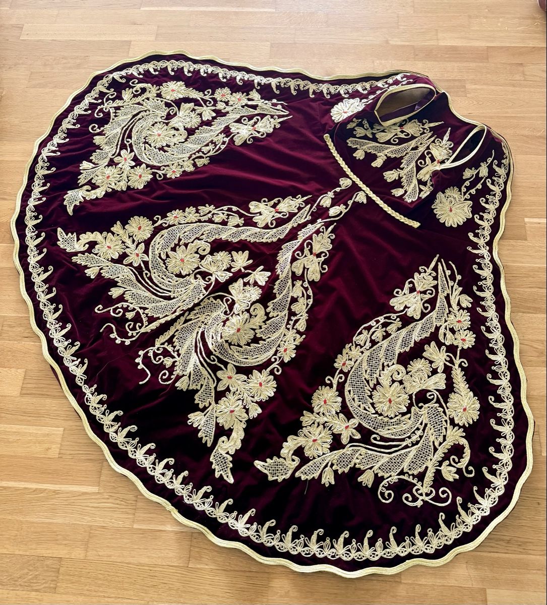 Vestiti: Dallama, traditionele Kleidung wunderschön! – Nuovo (secondo la descrizione) da Sulgen venduto da irf_ynl2 1