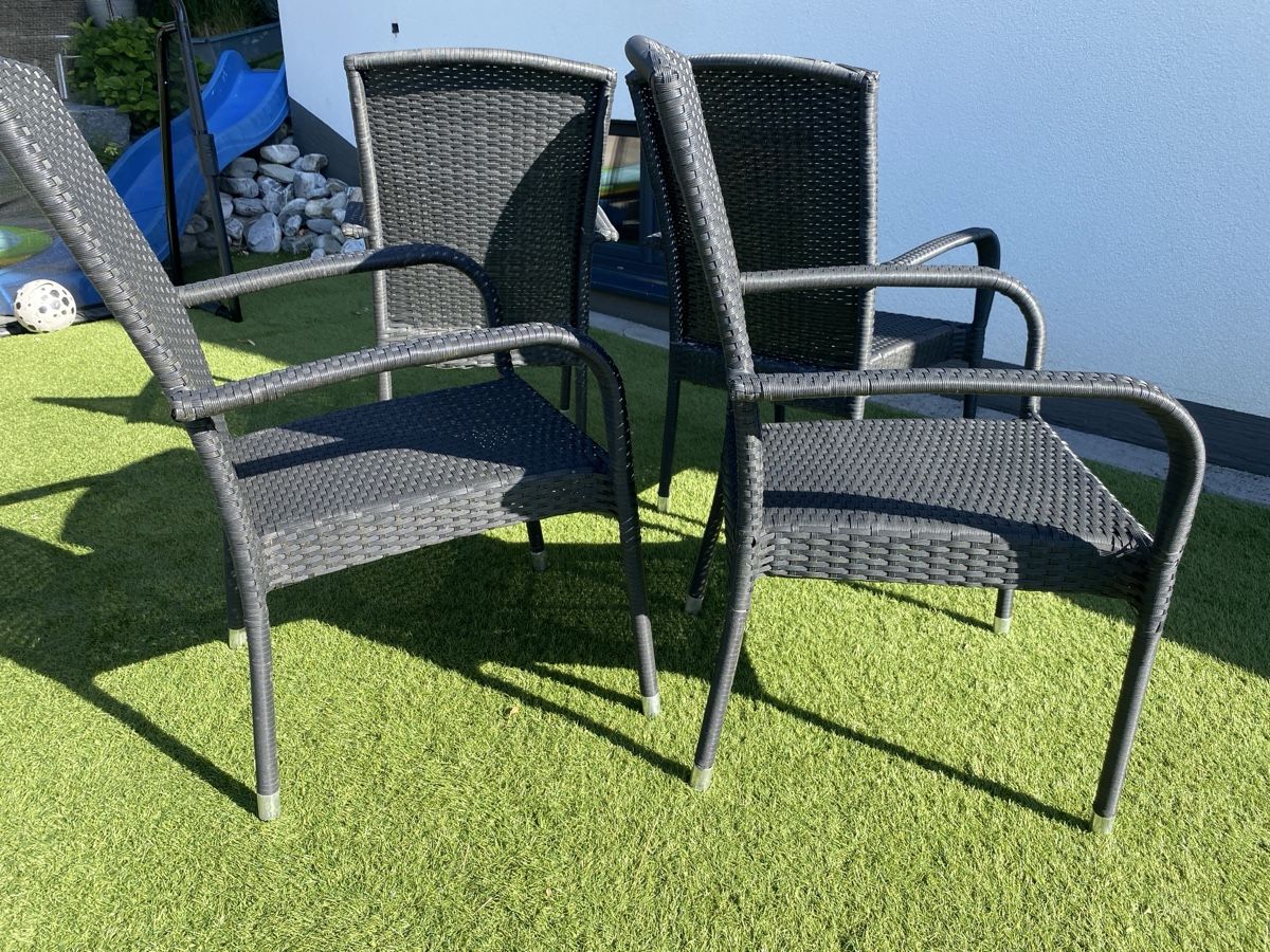 Chaises: 4 Stk. Polyrattan Gartenstühle – D'occasion à Rorschacherberg par shuk89 1