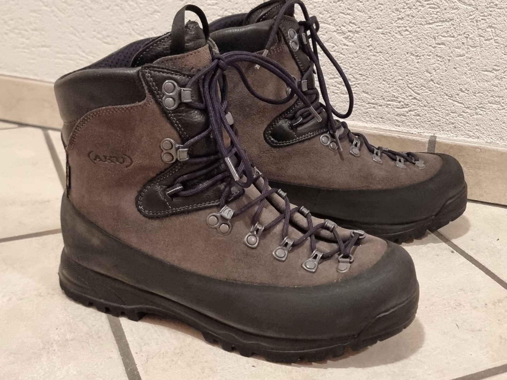 Aku Scarpe da uomo: Wanderschuh AKU (KS14) – Nuovo (secondo la descrizione) da Glarus venduto da fschneider99 1