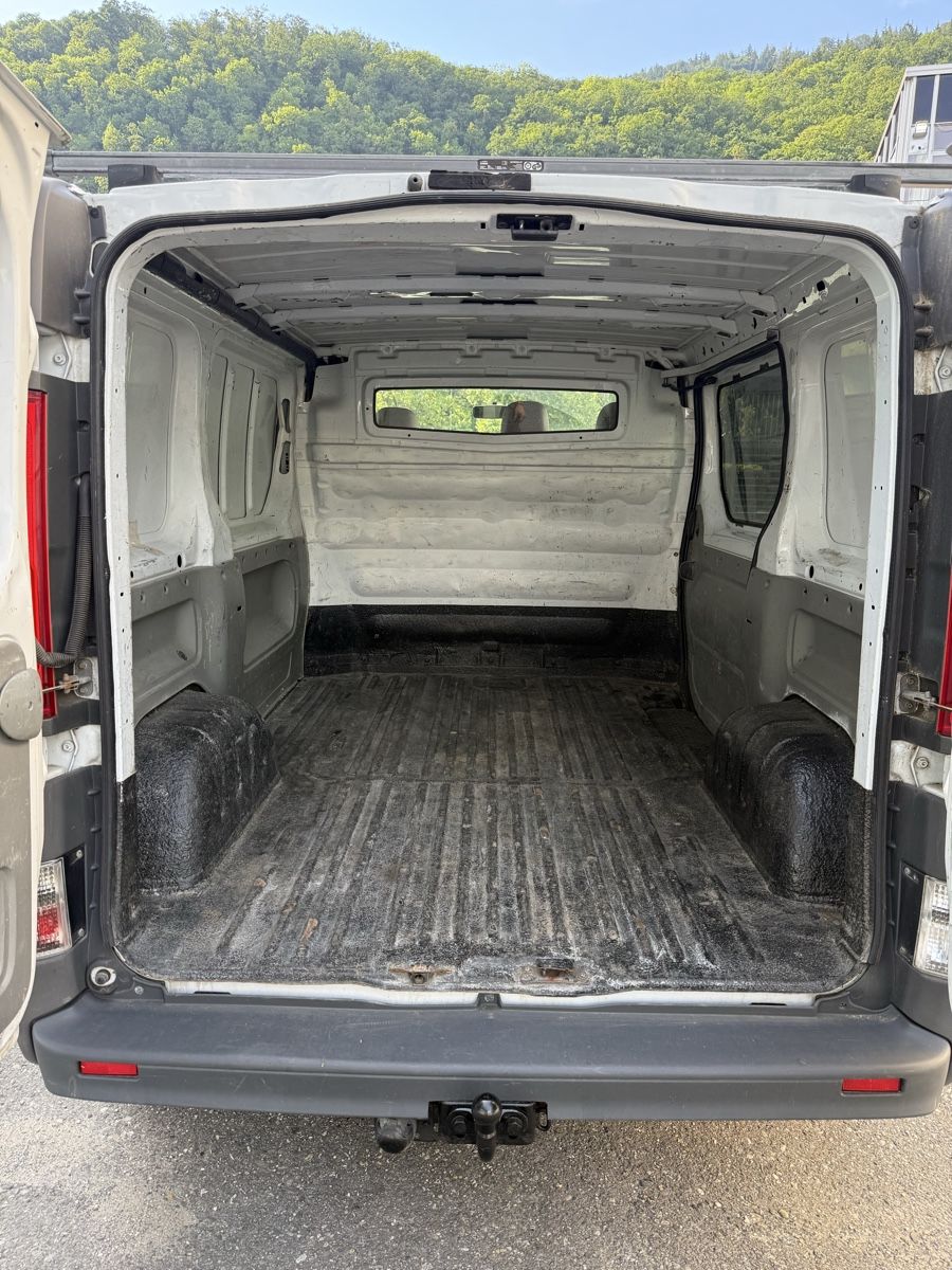 Opel Veicoli commerciali: Opel Vivaro 2.0 Cdti  – Usato da Biel/Bienne venduto da MK_Cars 9