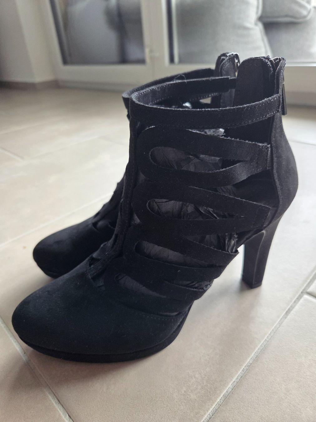 Tamaris Chaussures femmes: Schuhe von Tamaris – Neuf (Voir description) à Kriessern par ama_mbt9 1