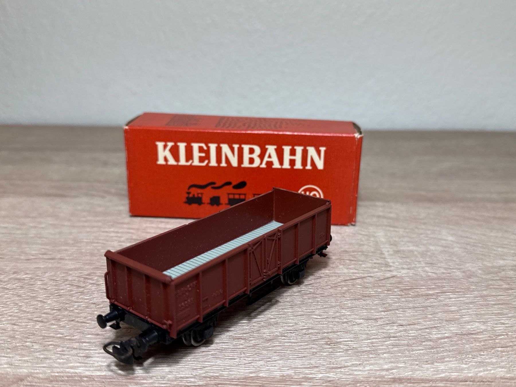Kleinbahn Modellini di ferrovie: Kleinbahn 325 Güterwagen SBB H0 OVP – Usato da St-Aubin-Sauges venduto da tantome 2