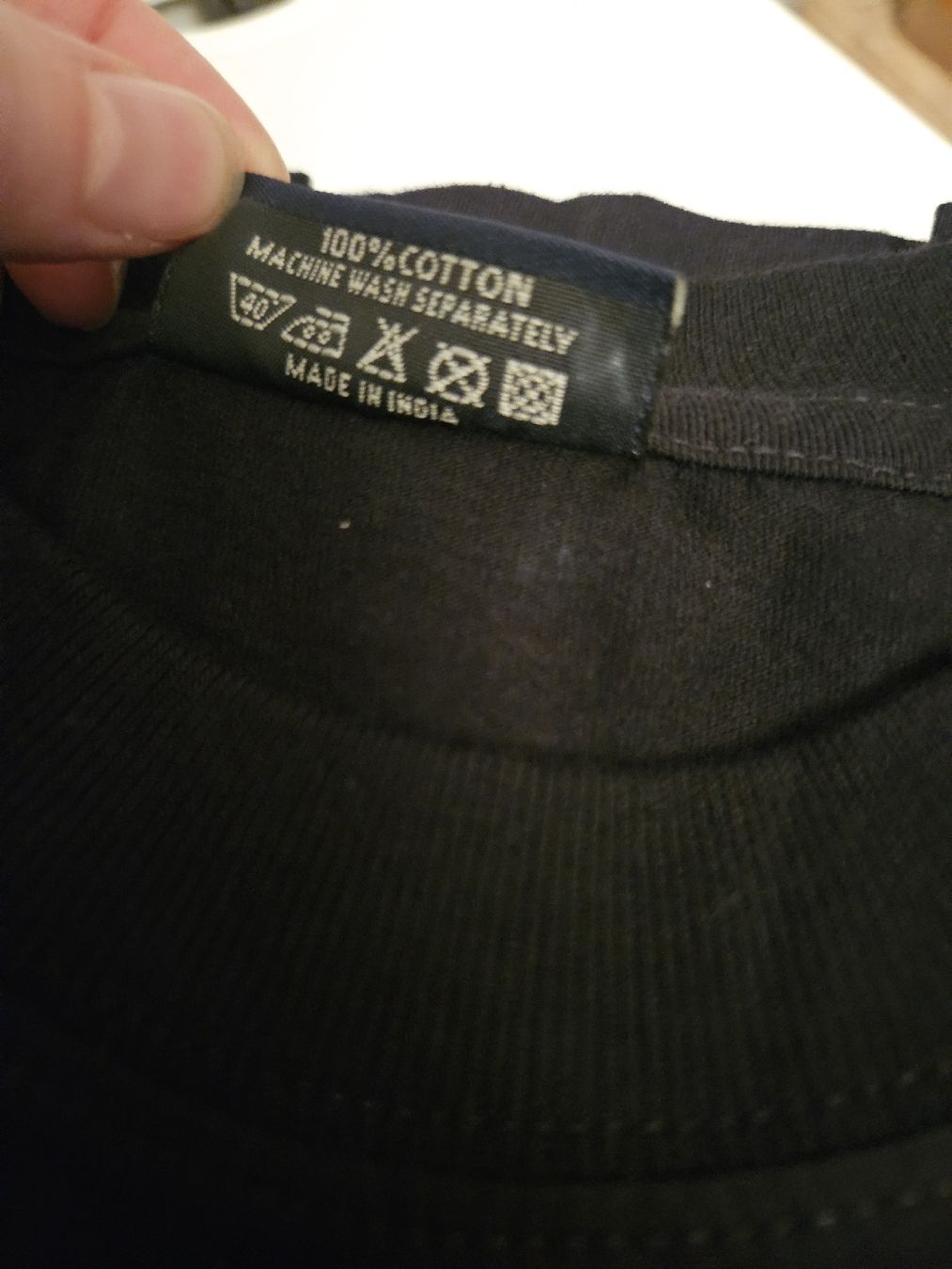 Switcher T-shirt: Schwarze T-Shirts Gr. M – Nuovo (secondo la descrizione) da Schwerzenbach venduto da Julbox 5