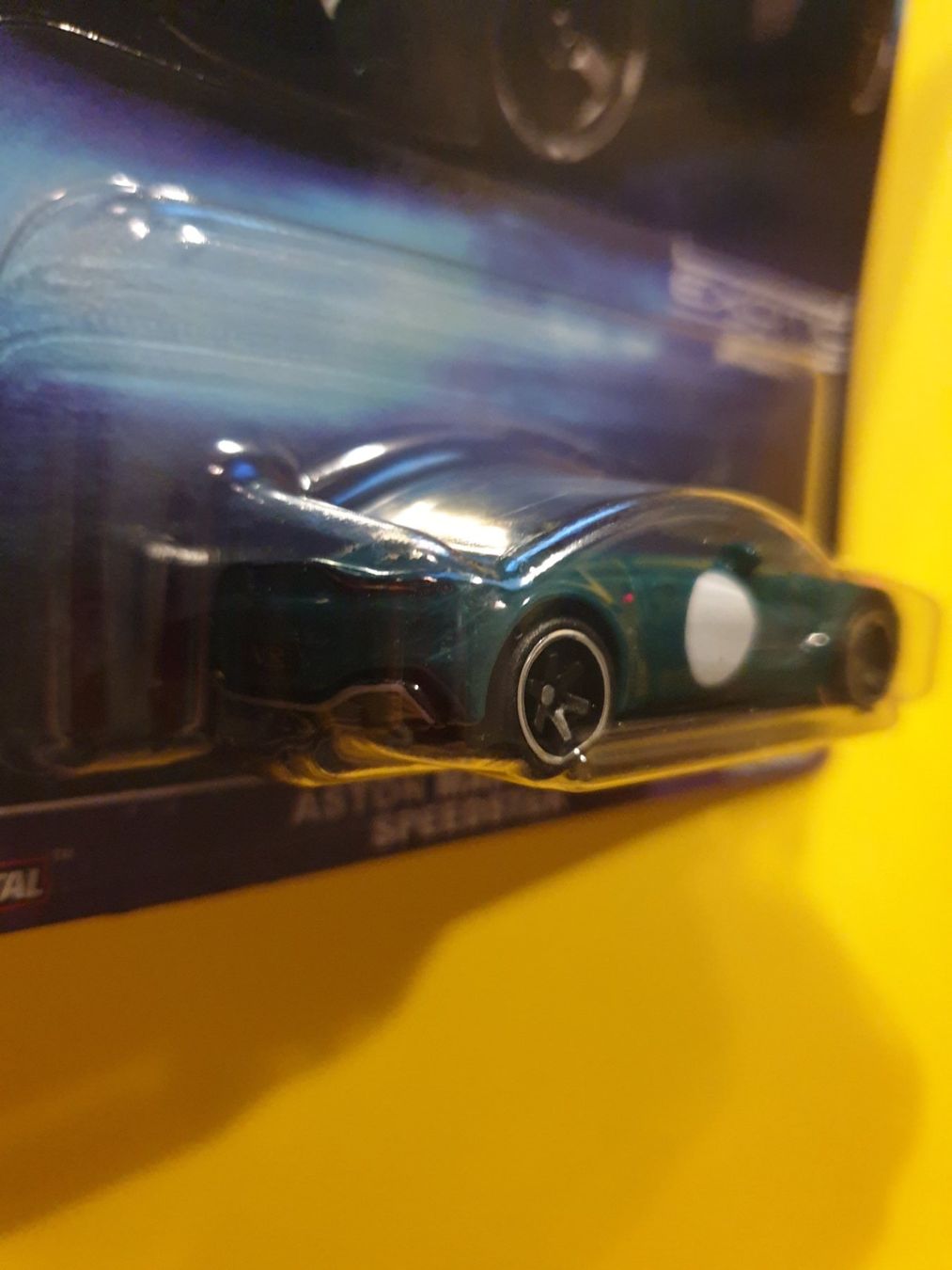Hot Wheels Modellautos: Hot Wheels ASTON MARTIN V12 SPEEDSTER – Neu und originalverpackt aus Oftringen von Rotor 4