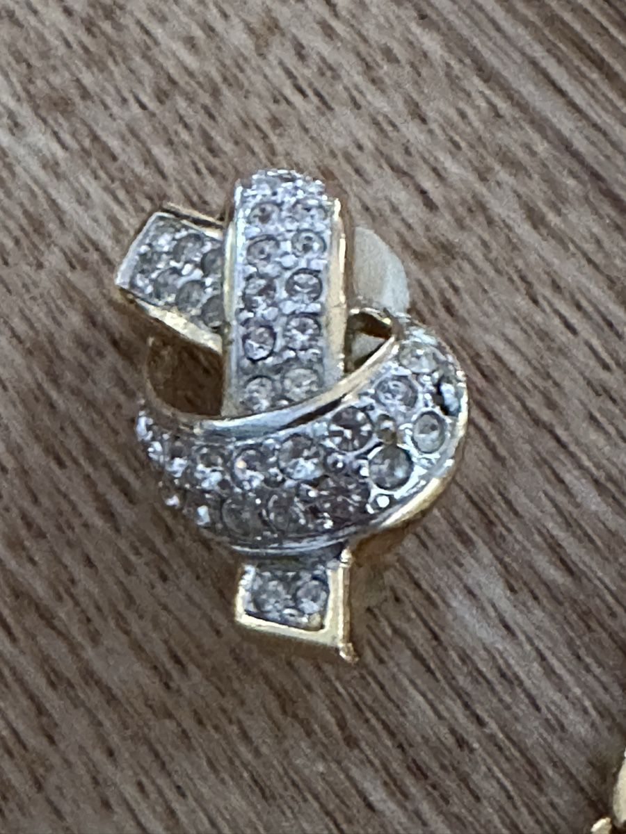 Colliers: Collier mit Clips vergoldet – D'occasion à Herbriggen par Sehrazade 2