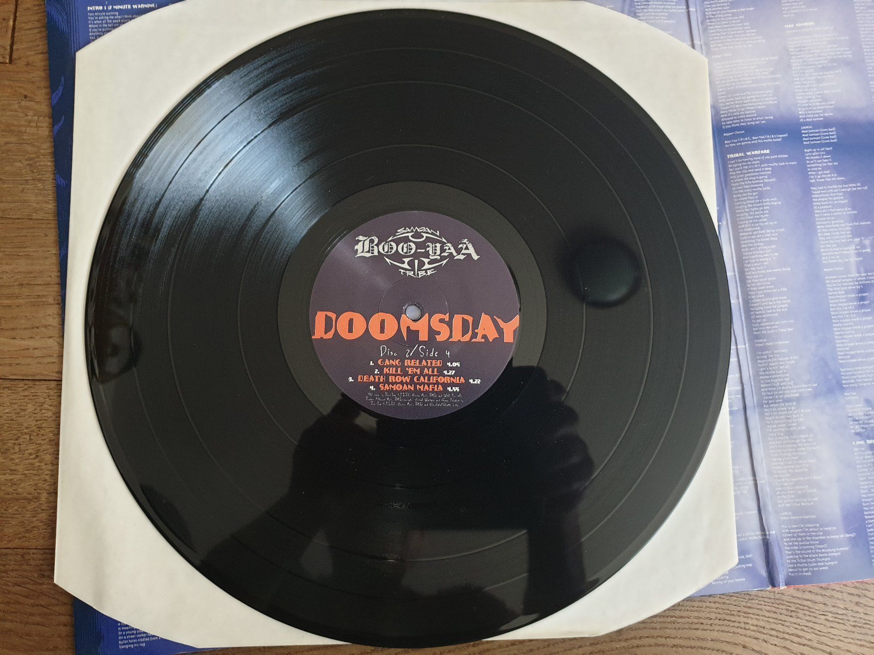 Schallplatten: Boo-Yaa T.R.I.B.E. ‎– Doomsday – Gebraucht aus zürich von ultraviolet 2