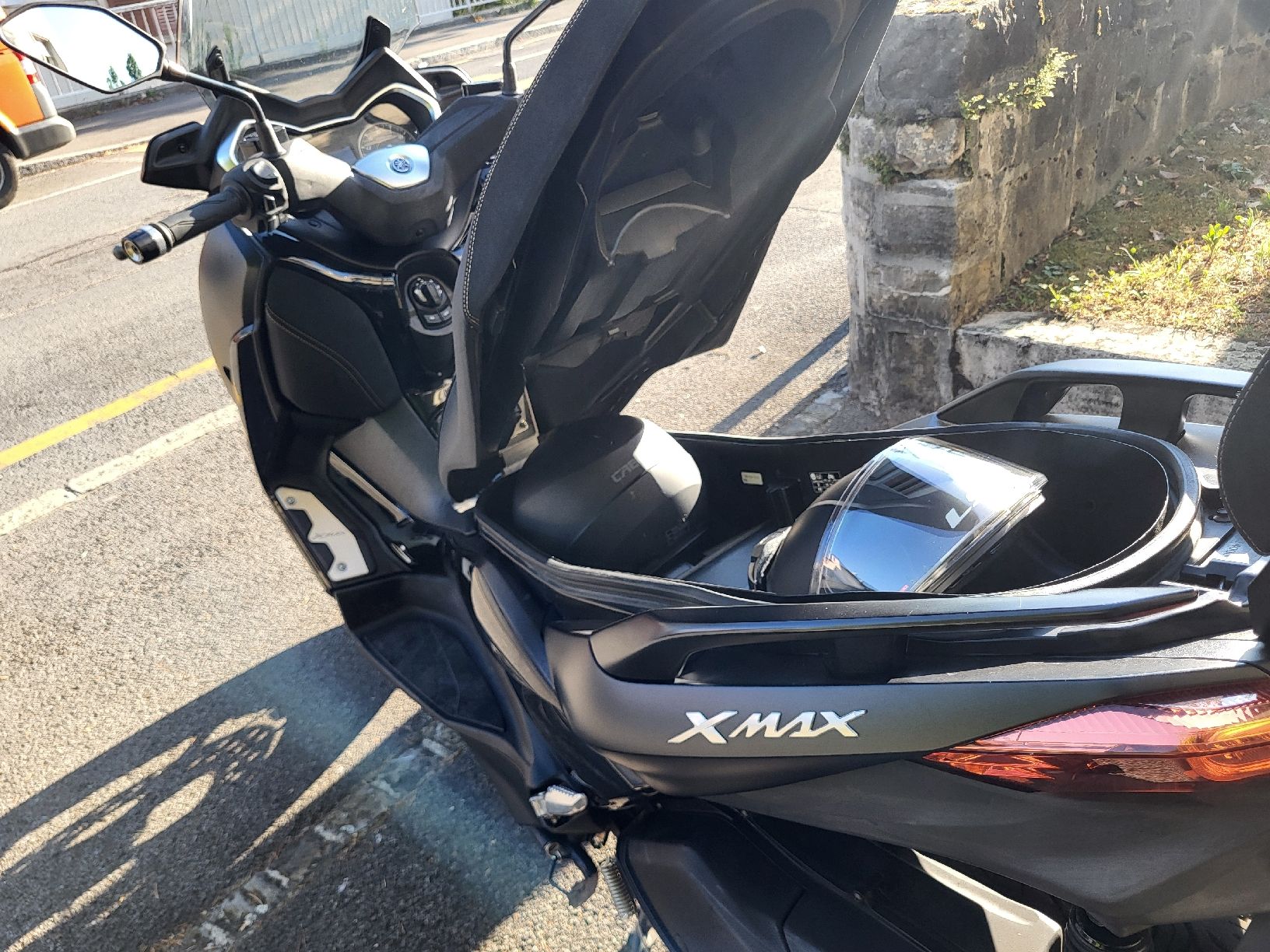 Yamaha Scooters: Xmax 300 IronMax 2019 – Gebraucht aus Vevey von Nirgal 1