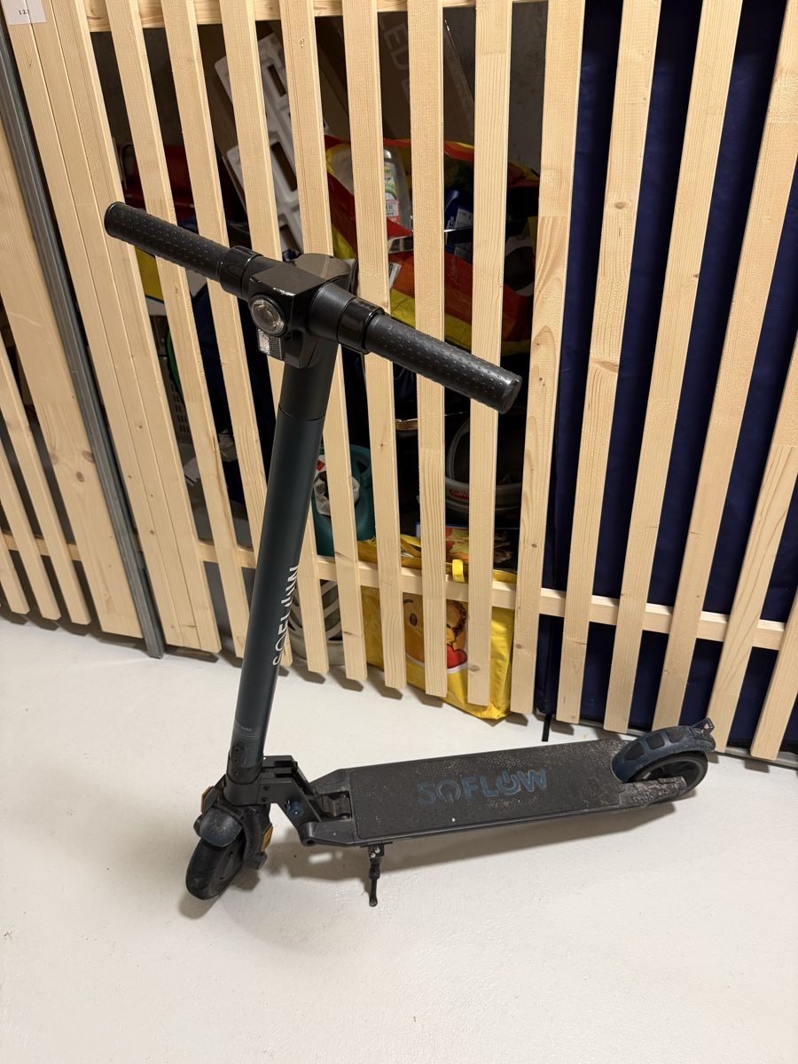 Scooter: Soflow Elektro Scooter mit Ladekabel – Usato da Rickenbach LU venduto da Jiskaa