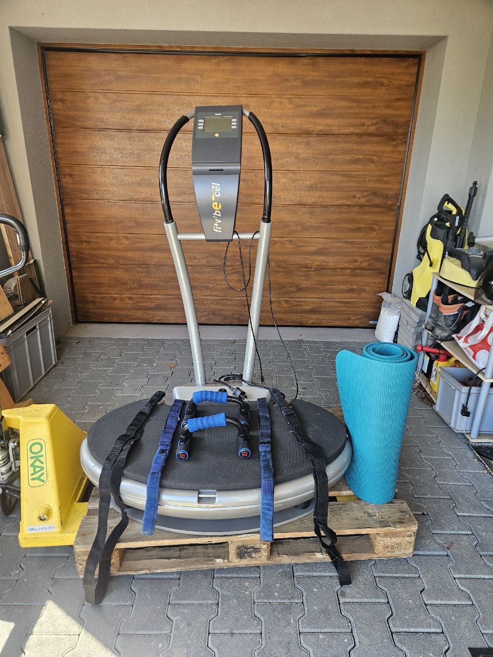Hometrainer: Vibbrationsplatte FitevibePro  – Usato da lenzburg venduto da Profitness