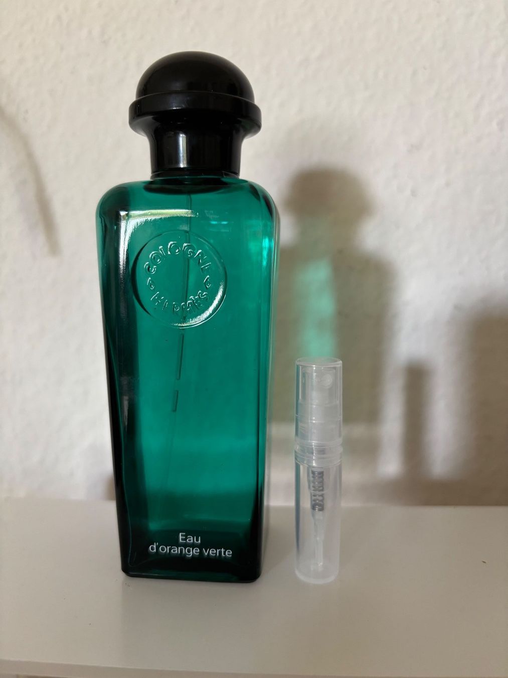 Hermès Profumi & Eau de Toilette: Hermès Eau d'Orange Verte Duftprobe 2ML – Usato da Zürich venduto da deruja