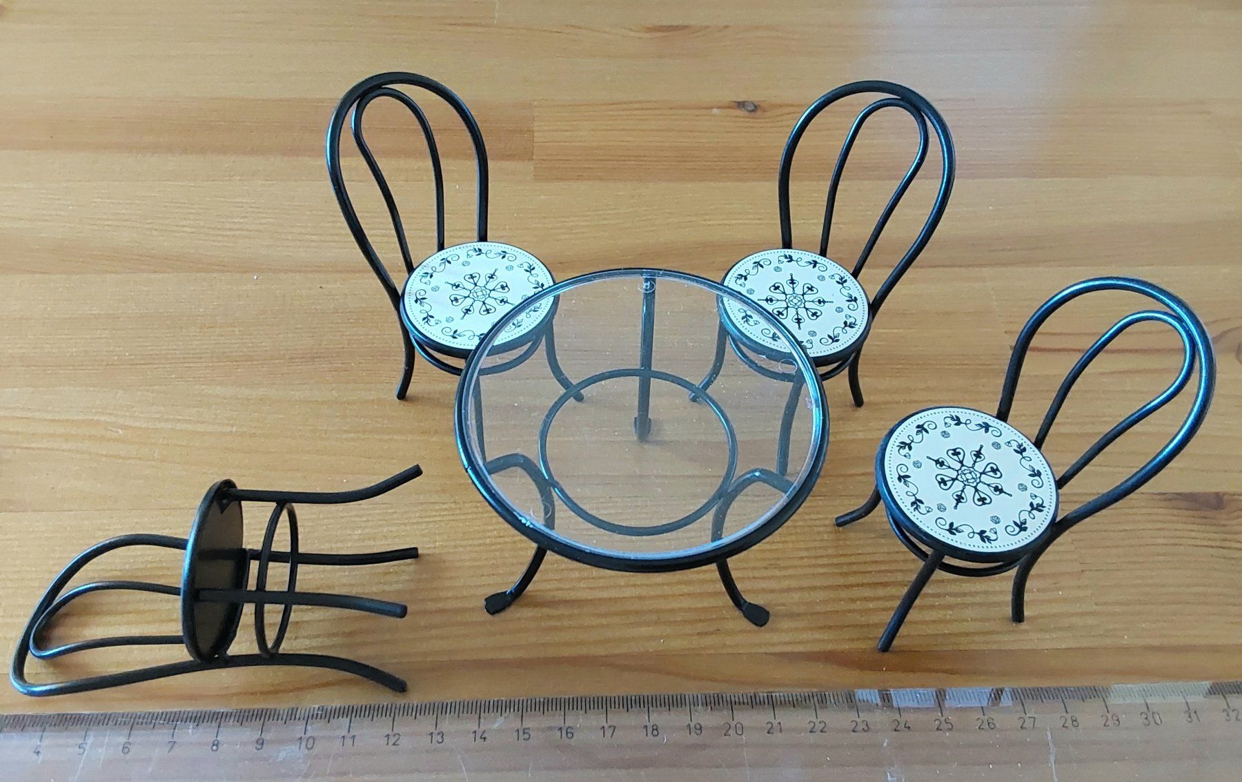 Puppenhäuser & -möbel: SITZ SET .....1:12 – Neu (gemäss Beschreibung) aus Adlikon b. Regensdorf von Mara10