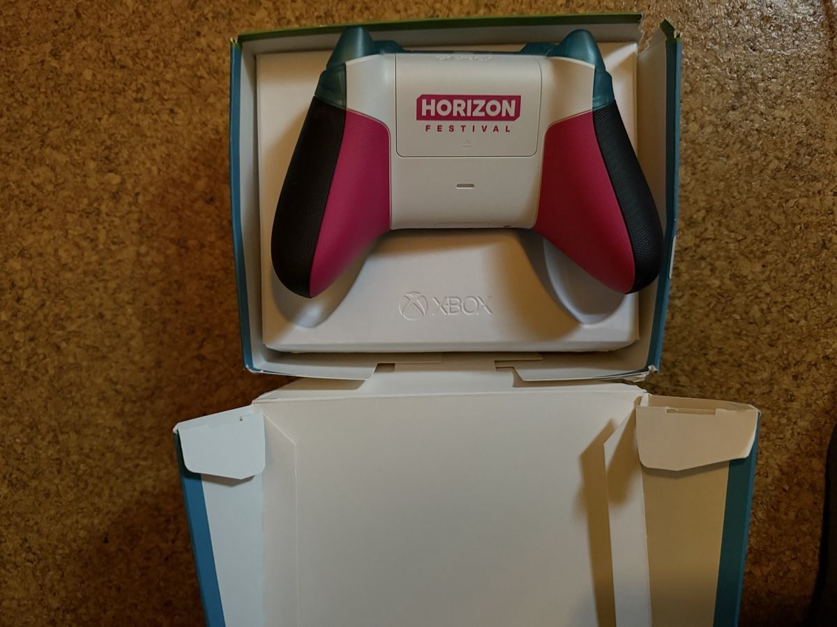 Microsoft Controller: Xbox Wireless Controller Forza Horizon 5 Limited Edition – Neu (gemäss Beschreibung) aus Küssnacht am Rigi von ricard0_milos 4