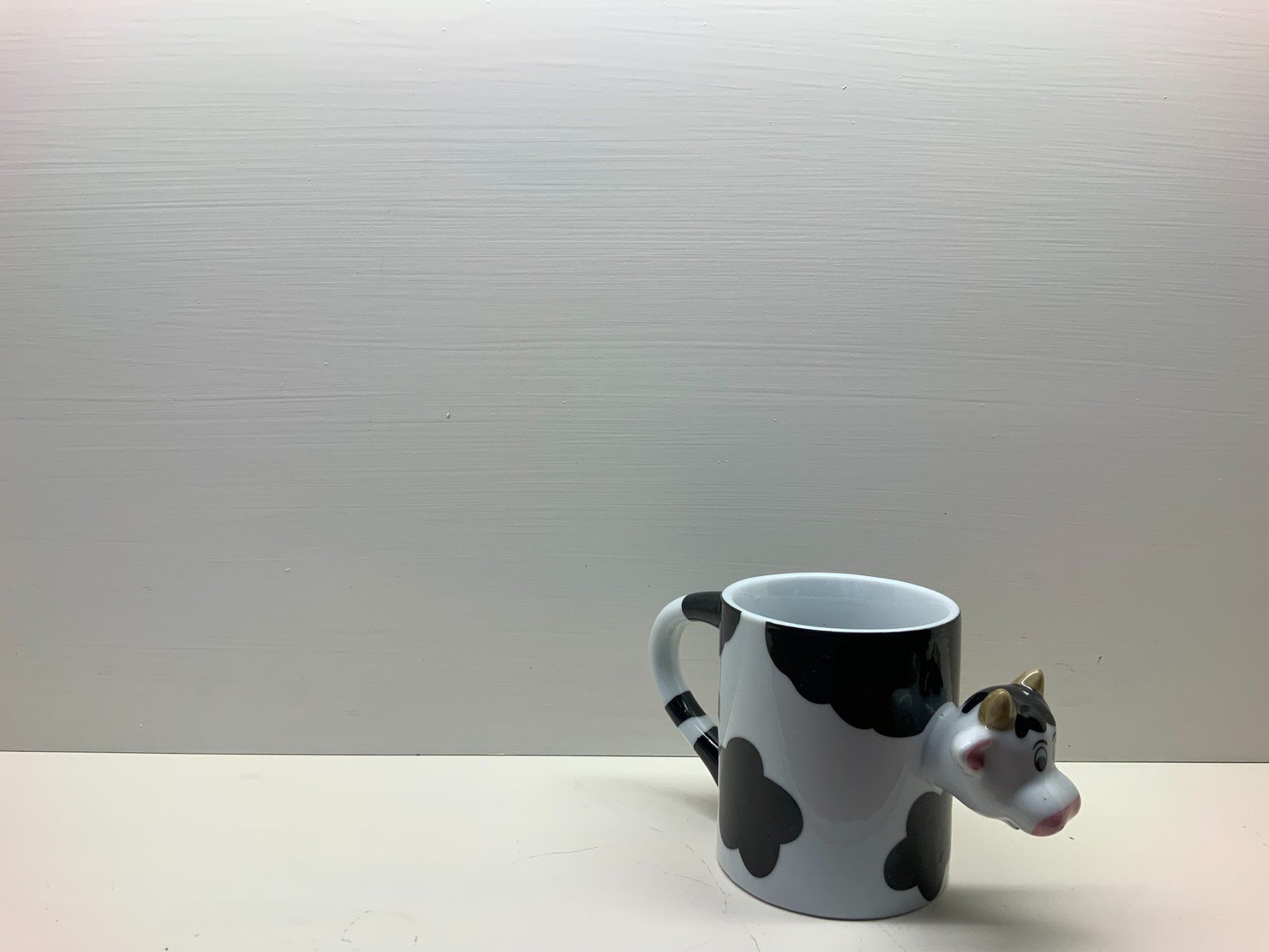 Tazze: 4 dekorative Tassen mit Tiermotiven – Usato da Rickenbach LU venduto da Spalierelger 4