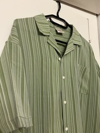 green short sleeve shirt