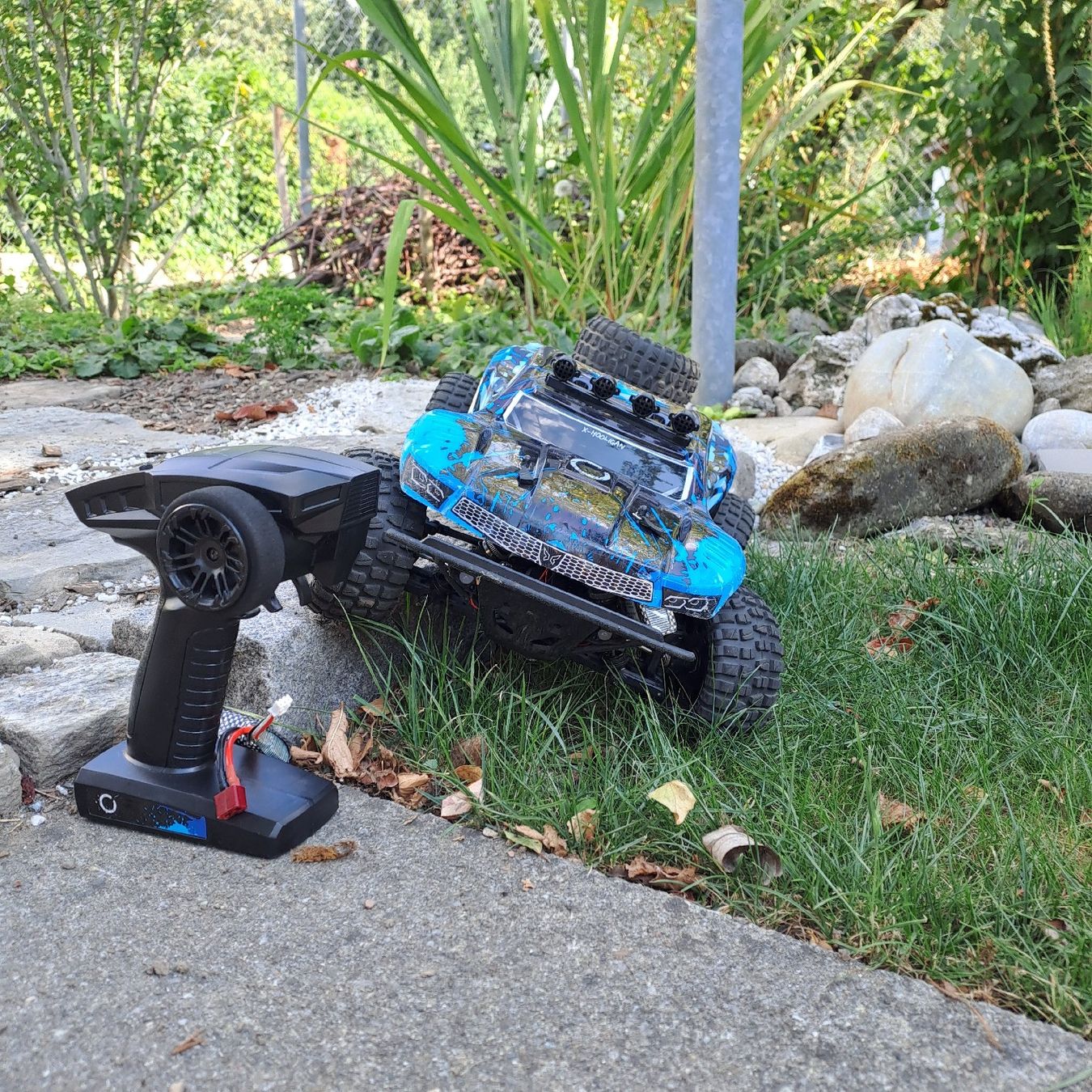 RC Kits de montage: Fehrngesteuertes Offroad Auto X-Hooligan – D'occasion à Thierachern par lukwill