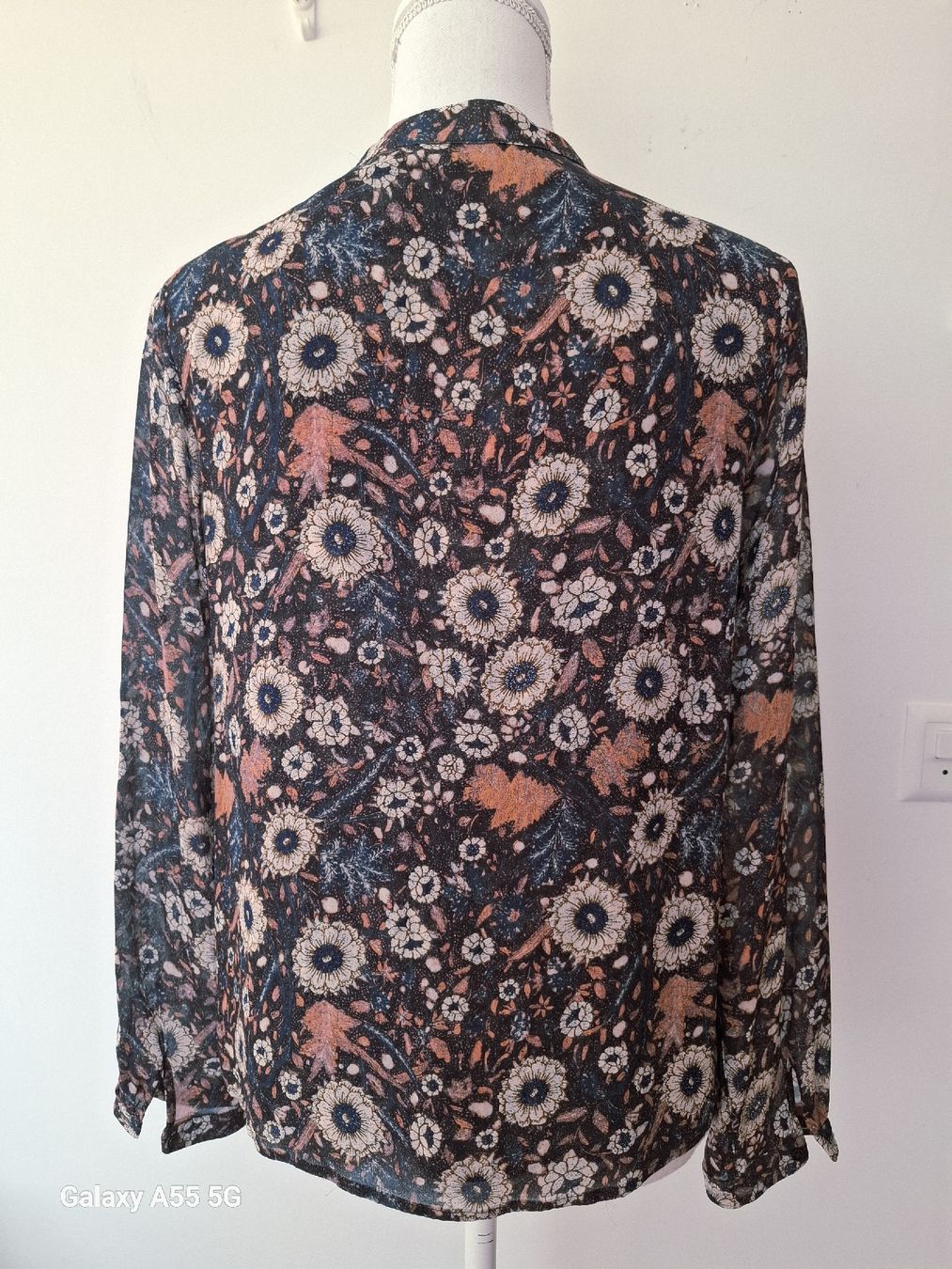 Hemisphere Camicette: Chemisier à fleurs Hemisphere taille S, bleu viscose – Usato da Payerne venduto da wardi11 4