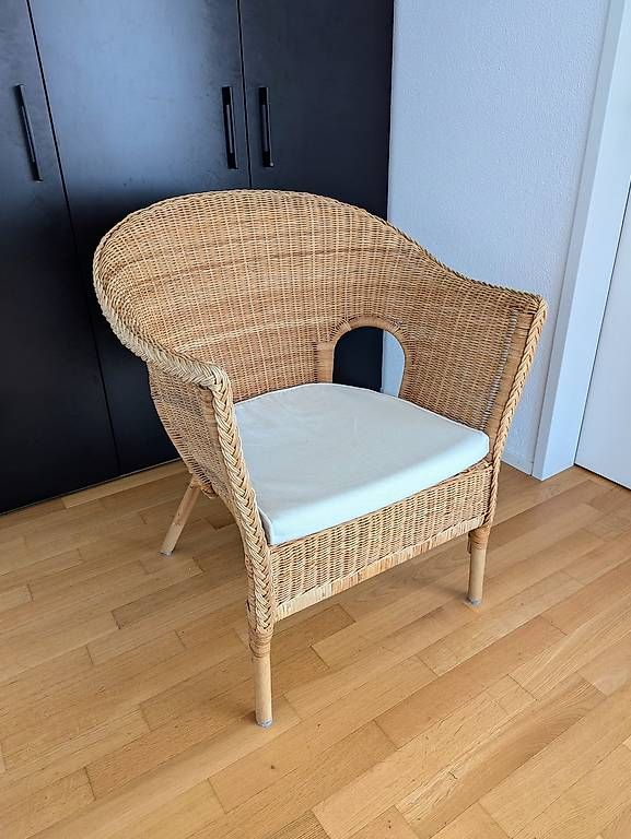 Sessel: Rattansessel mit Kissen – Gebraucht aus Bonstetten von msegond