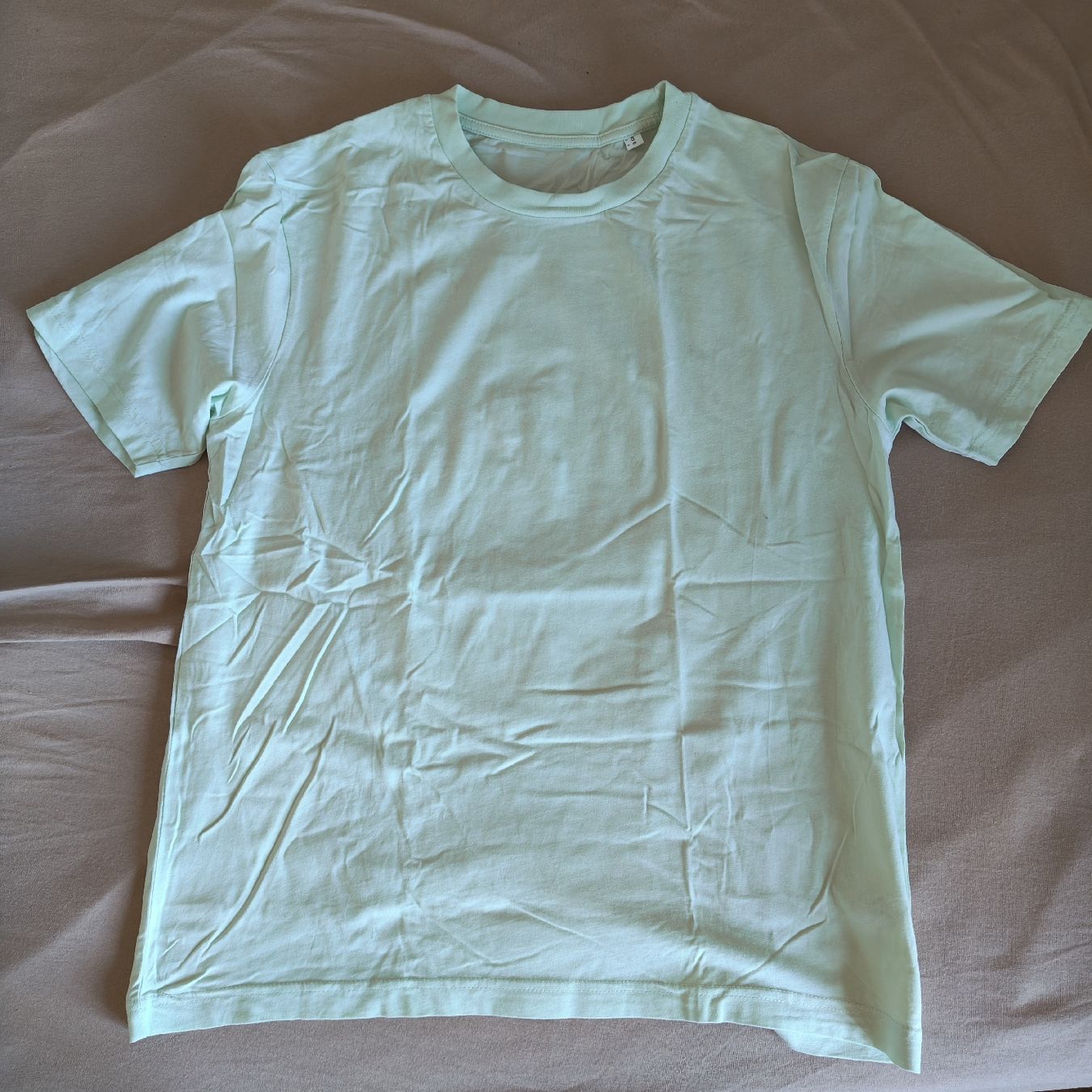 T-shirt: mountain movers shirt S – Nuovo (secondo la descrizione) da Neuchâtel venduto da plazzzzma 1