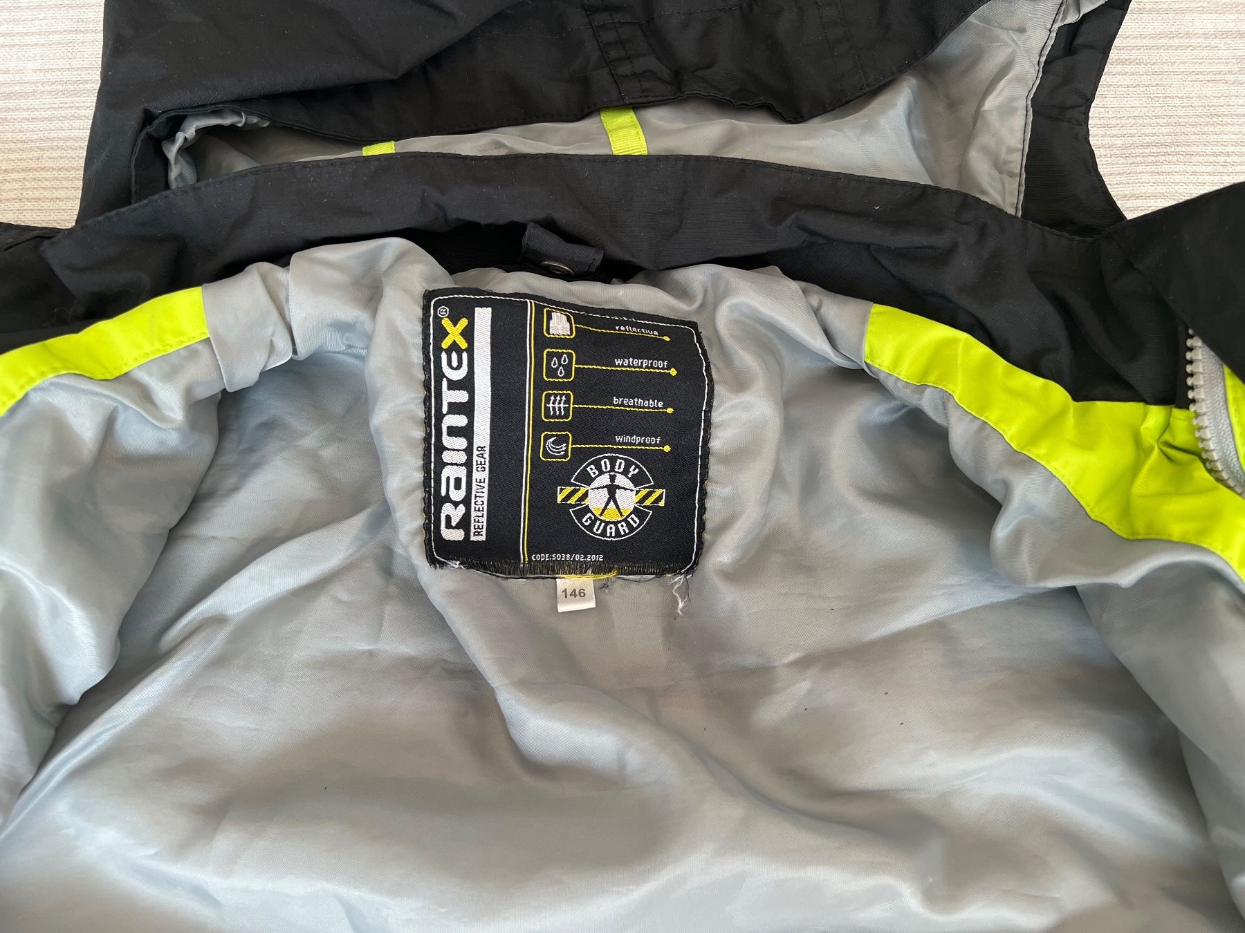 Giacche & Cappotti: Kinderjacke – Usato da Strada venduto da Betflo 2