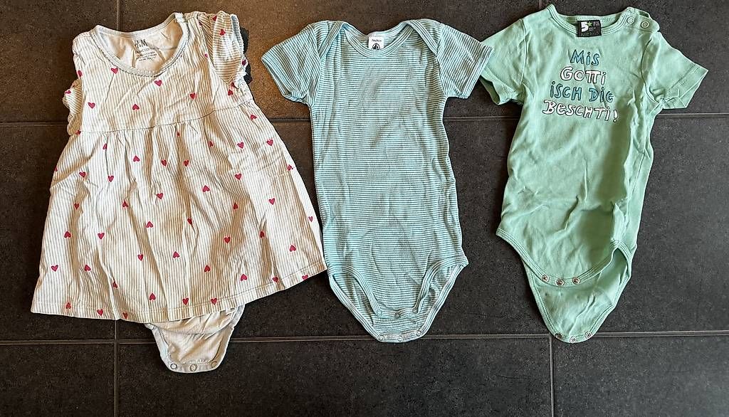 Lotti & Set di vestiti: Kleiderpaket Sommer Mädchen Gr. 86 – Usato da Ottenbach venduto da bienemaja010 4