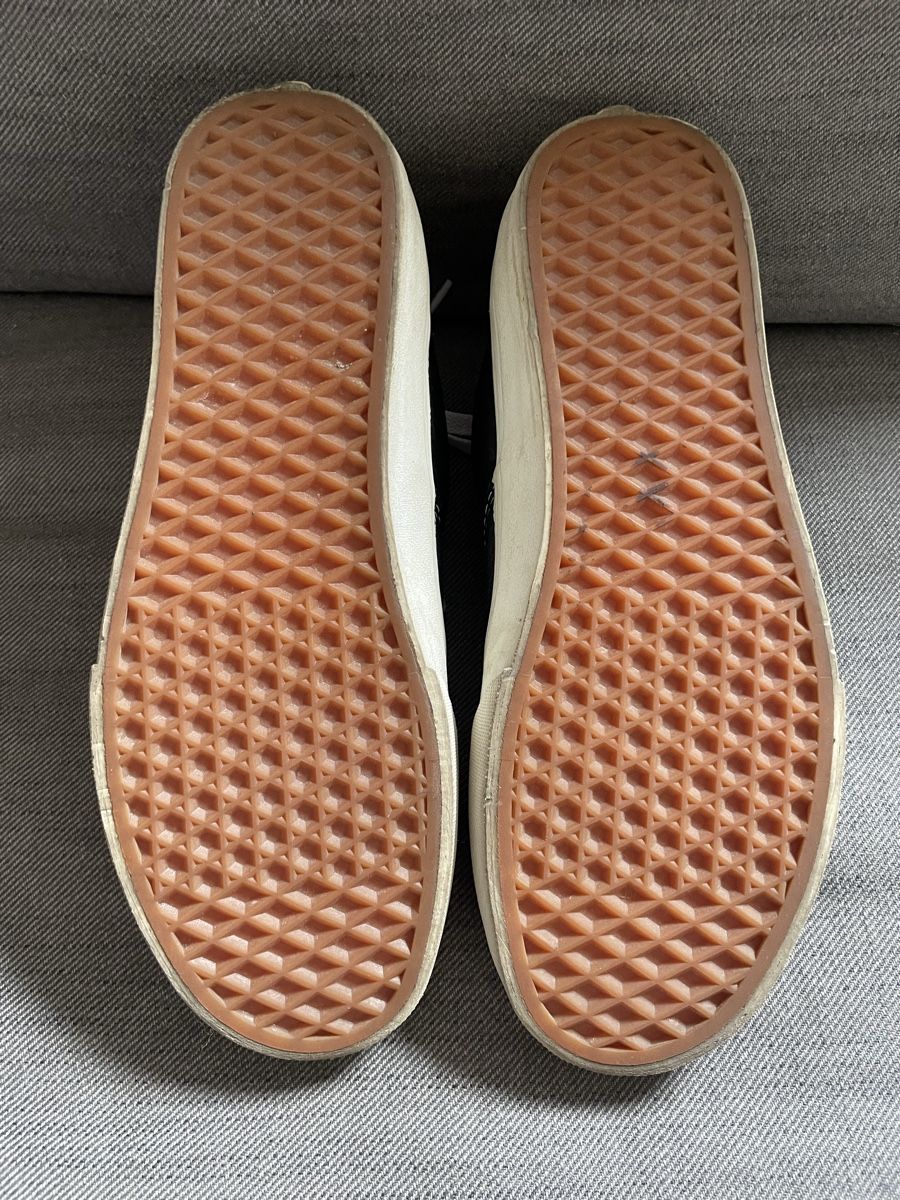 Vans Scarpe da uomo: Leather Vans size 42 – Usato da Comano venduto da alice_x26x 1