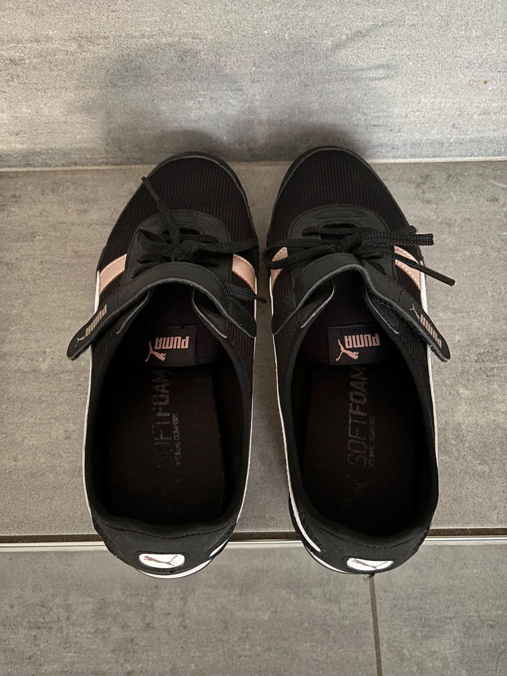 Puma Scarpe da donna: Puma leichter Sneaker Freizeit Schuh schwarz - Grösse 41 – Usato da Kleinandelfingen venduto da Baba23 1